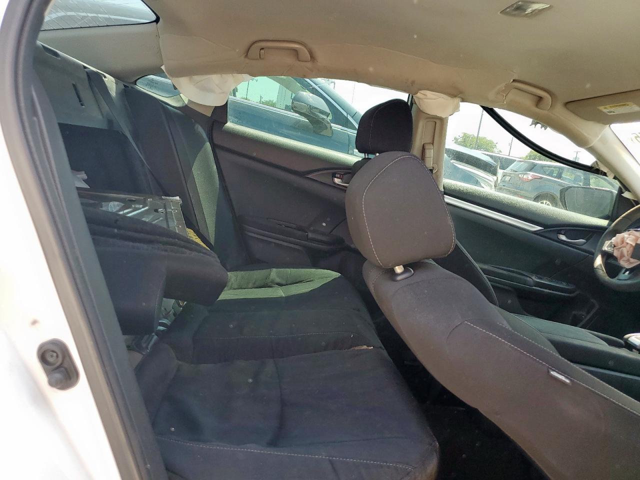 2019 Honda Civic Lx VIN: 19XFC2F63KE001825 Lot: 70861875