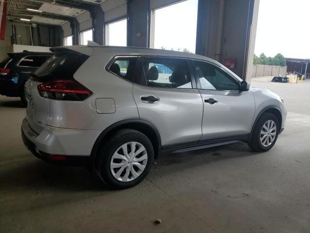  NISSAN ROGUE 2017 Srebrny