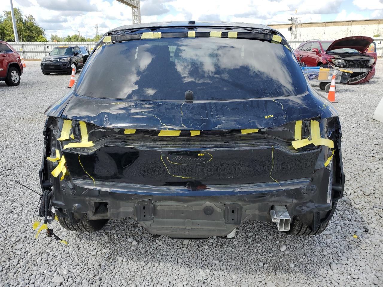 2020 Porsche Macan VIN: WP1AA2A58LLB11288 Lot: 69943305