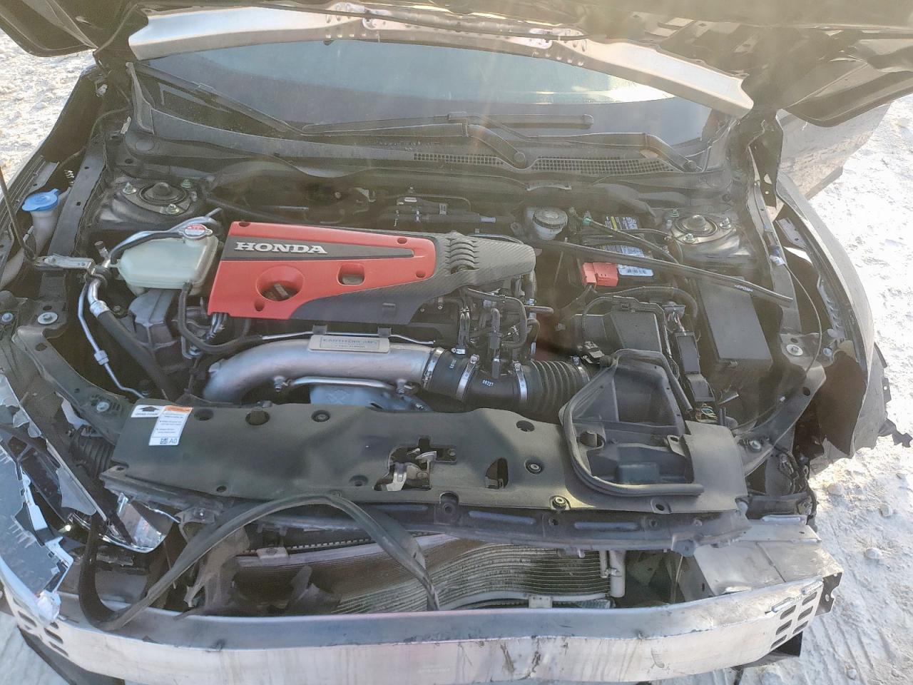 2018 Honda Civic Type-R Touring VIN: SHHFK8G72JU203043 Lot: 70862865