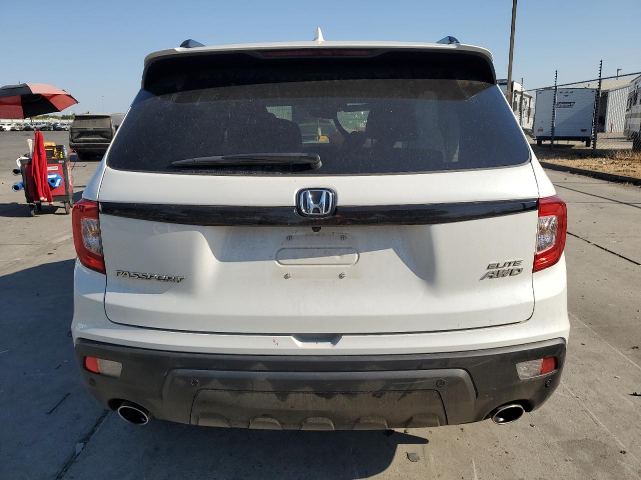 2021 Honda Passport Elite VIN: 5FNYF8H08MB037258 Lot: 70494095