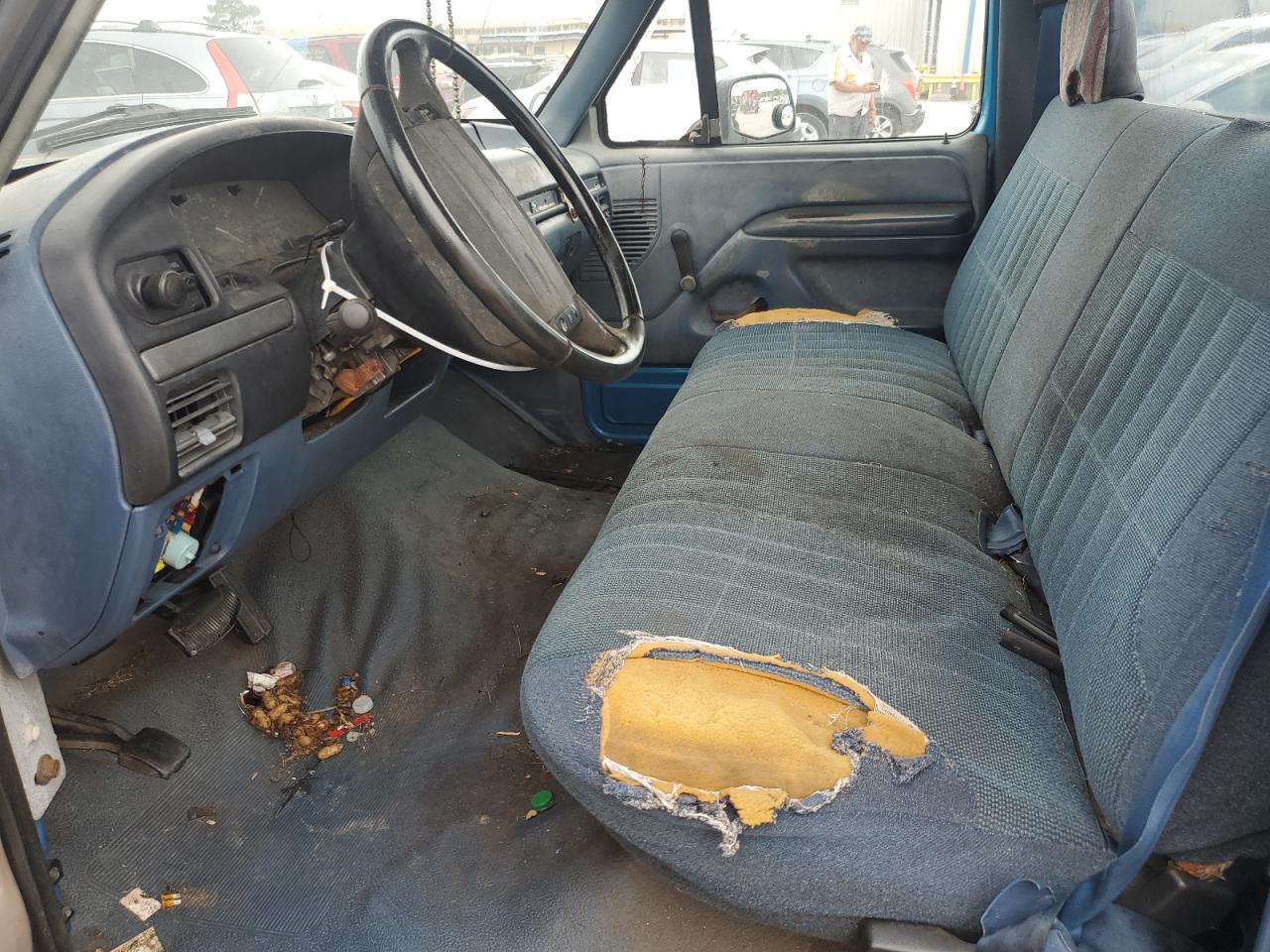 1994 Ford F150 VIN: 1FTDF15Y8RNB25820 Lot: 68615255