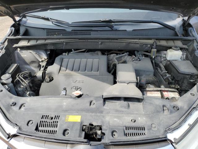 2016 TOYOTA HIGHLANDER LE  