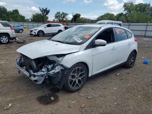  FORD FOCUS 2017 Белы