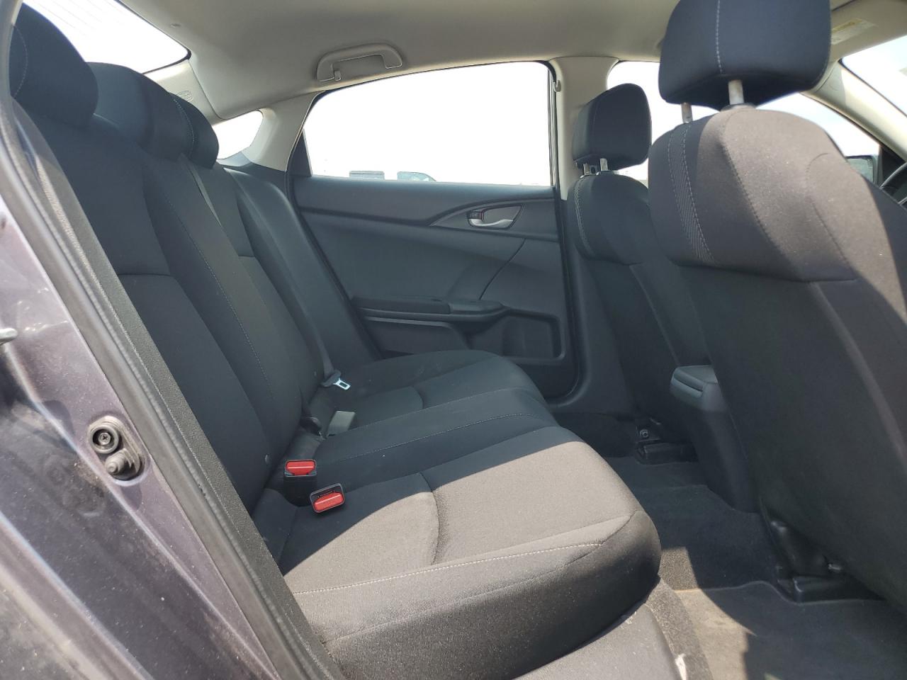 2018 Honda Civic Lx VIN: 19XFC2E57JE002404 Lot: 68365565