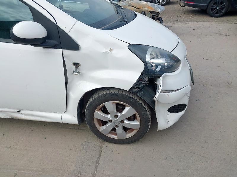 2011 TOYOTA AYGO GO VVT-I S-A 