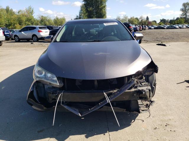  TOYOTA CAMRY 2015 Szary