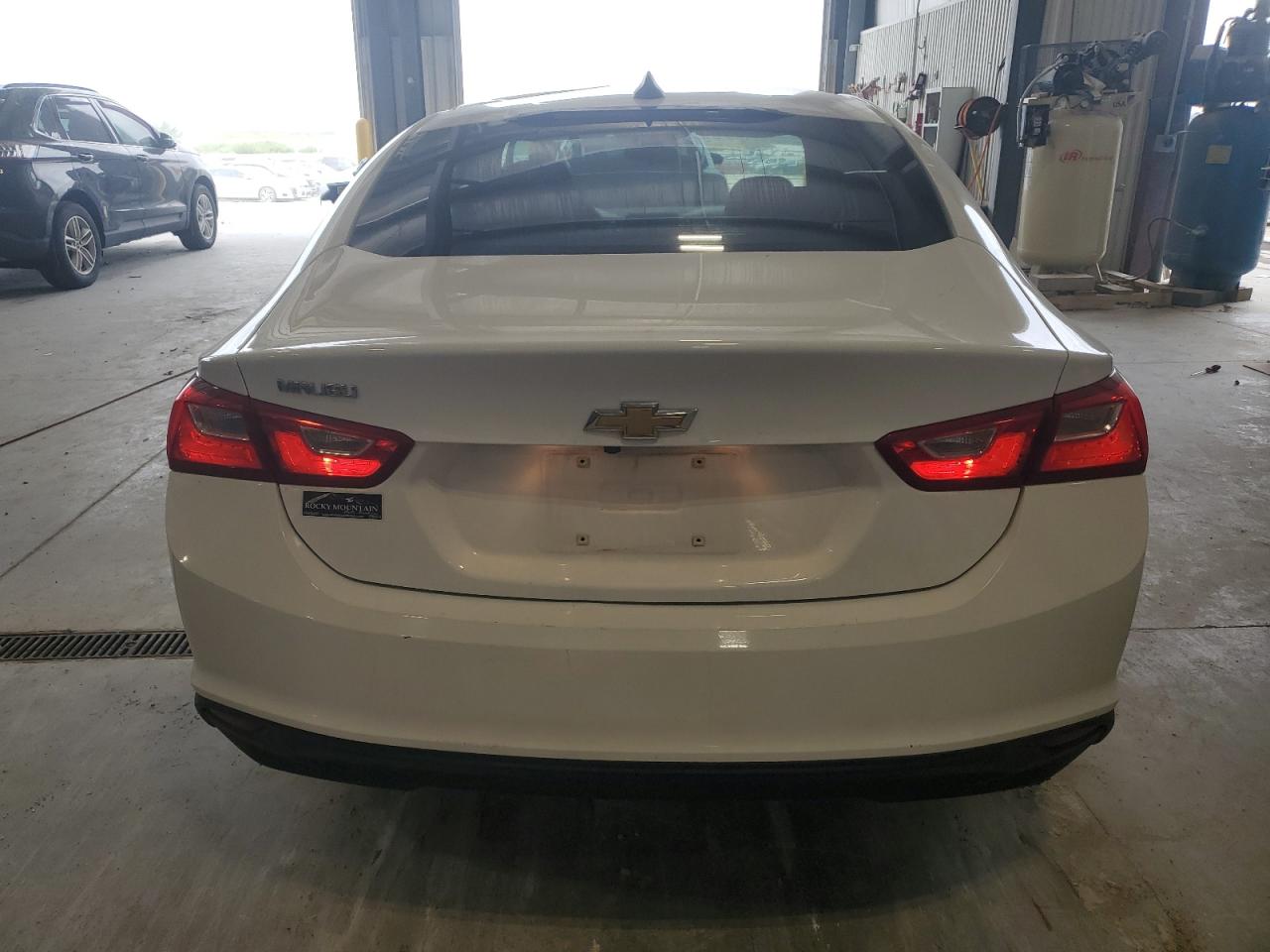 2017 Chevrolet Malibu Ls VIN: 1G1ZC5ST8HF260022 Lot: 70101365
