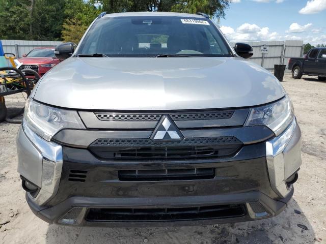  MITSUBISHI OUTLANDER 2020 Серебристый