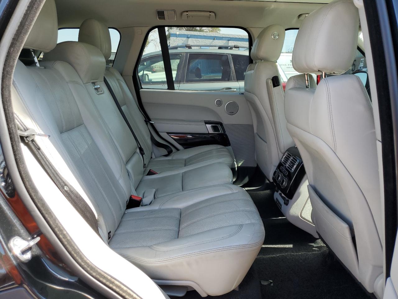 SALGS2PF4GA313614 2016 Land Rover Range Rover Hse