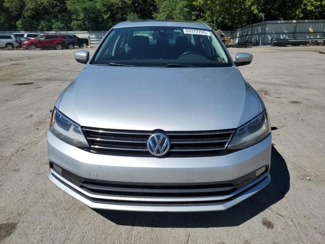  VOLKSWAGEN JETTA 2016 Серебристый
