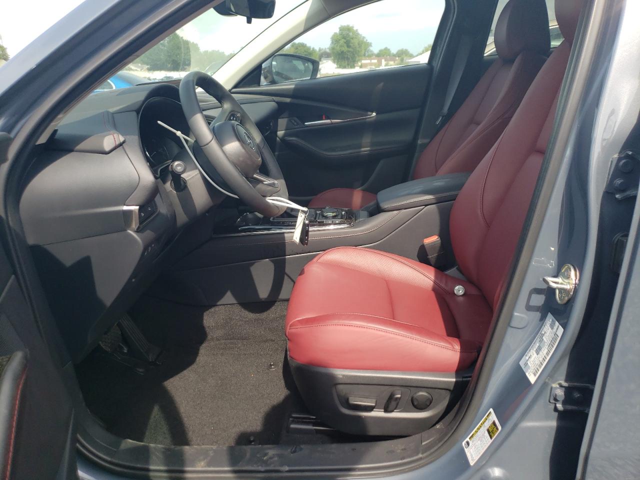 2025 Mazda Cx-30 Preferred VIN: 3MVDMBCM0SM841296 Lot: 68531205