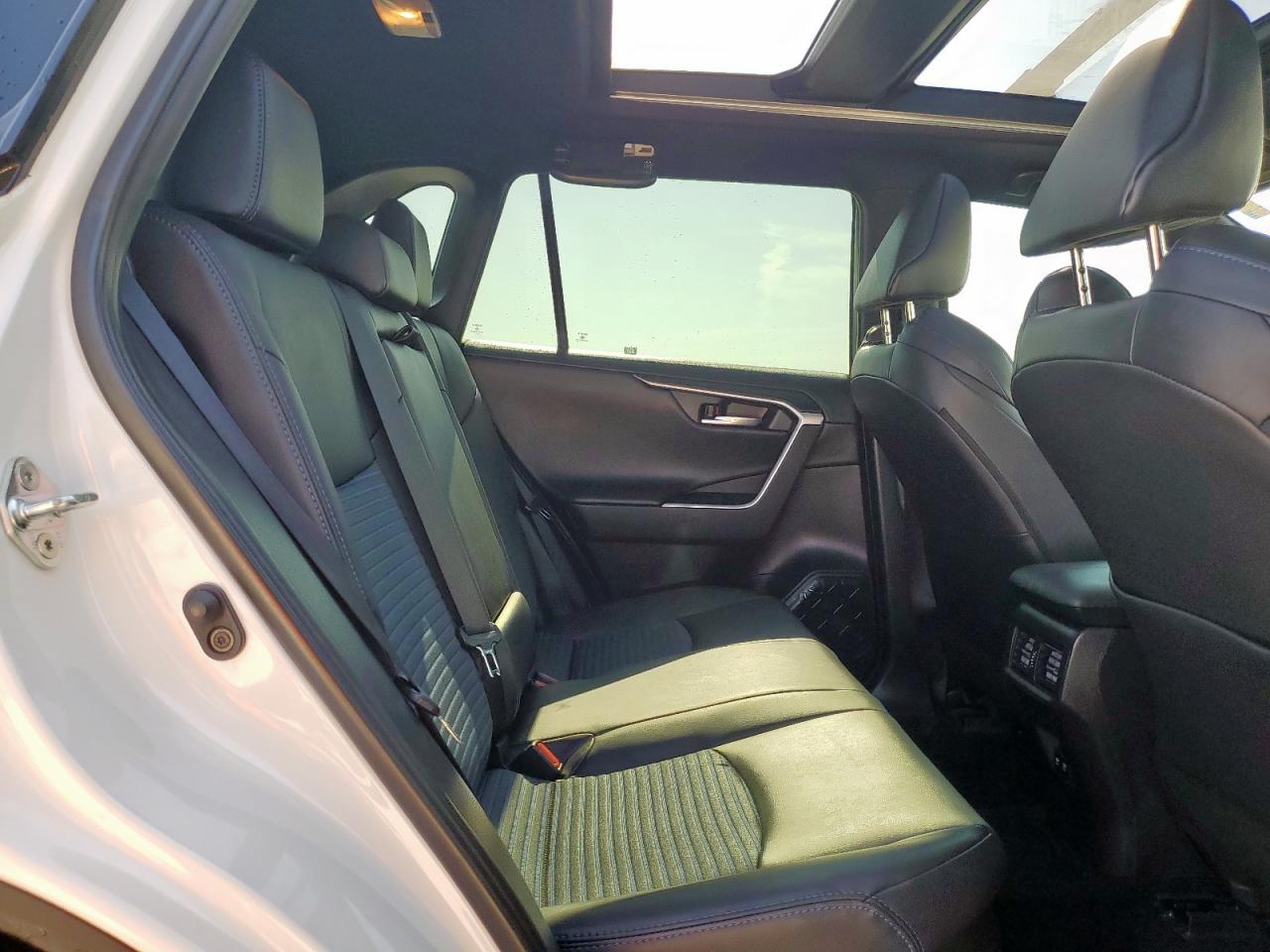 2020 Toyota Rav4 Xse VIN: 4T3EWRFV9LU007993 Lot: 67759145