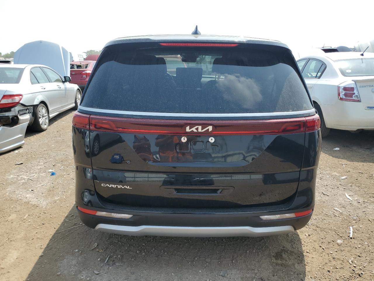 2024 Kia Carnival Lx VIN: KNDNB4H36R6400015 Lot: 67957105