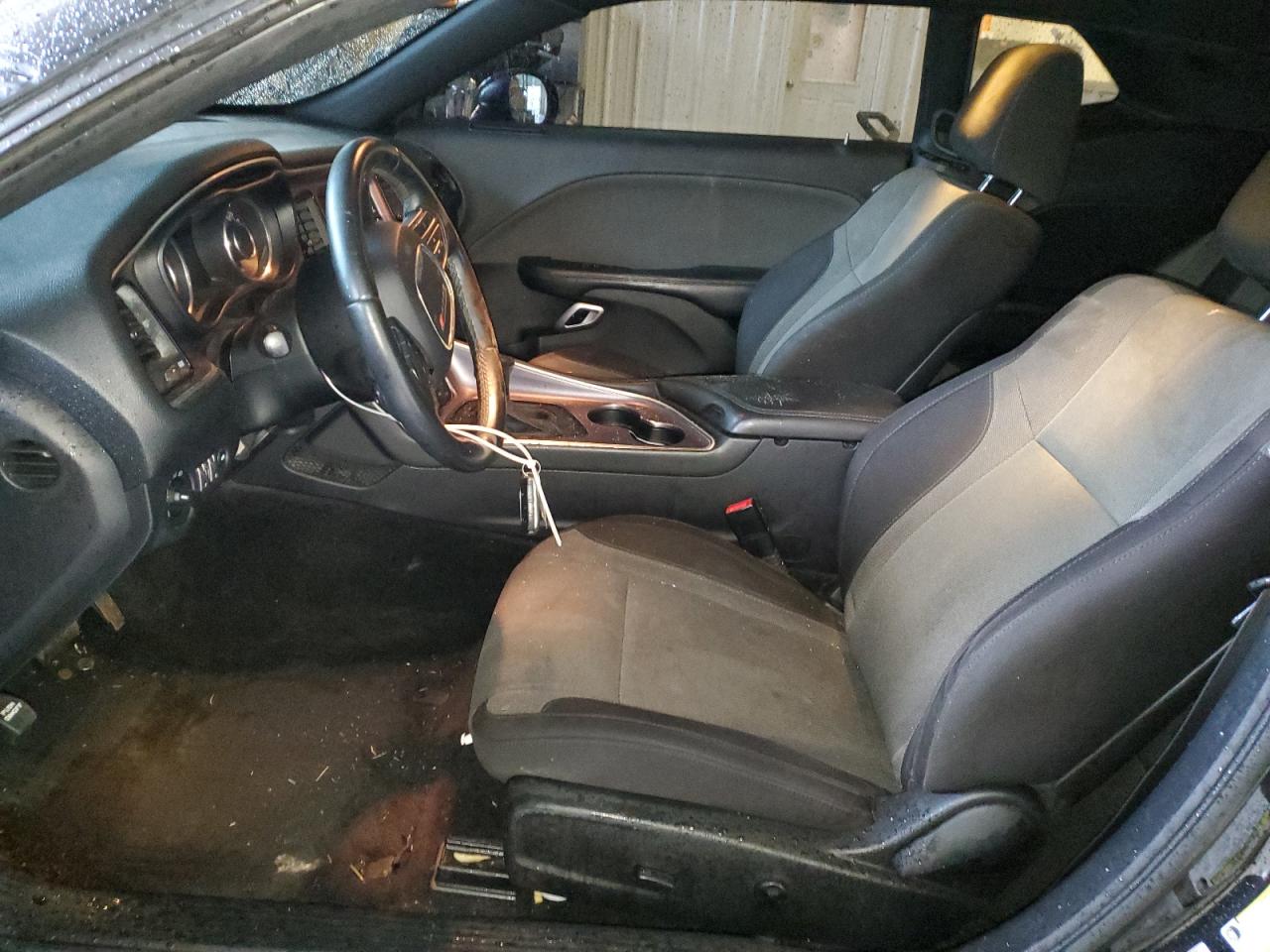 2015 Dodge Challenger Sxt VIN: 2C3CDZAGXFH701607 Lot: 70345725