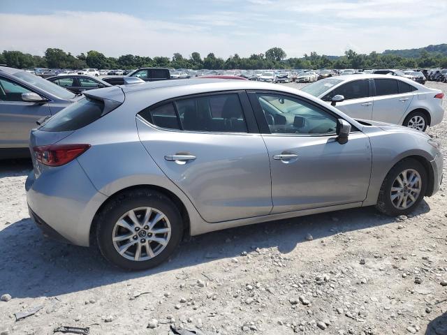  MAZDA 3 2016 Silver