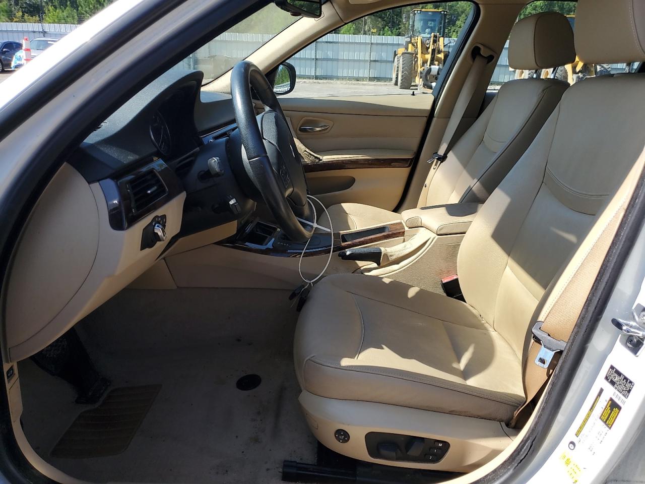 2009 BMW 328 I VIN: WBAPH77549NL85044 Lot: 68637985