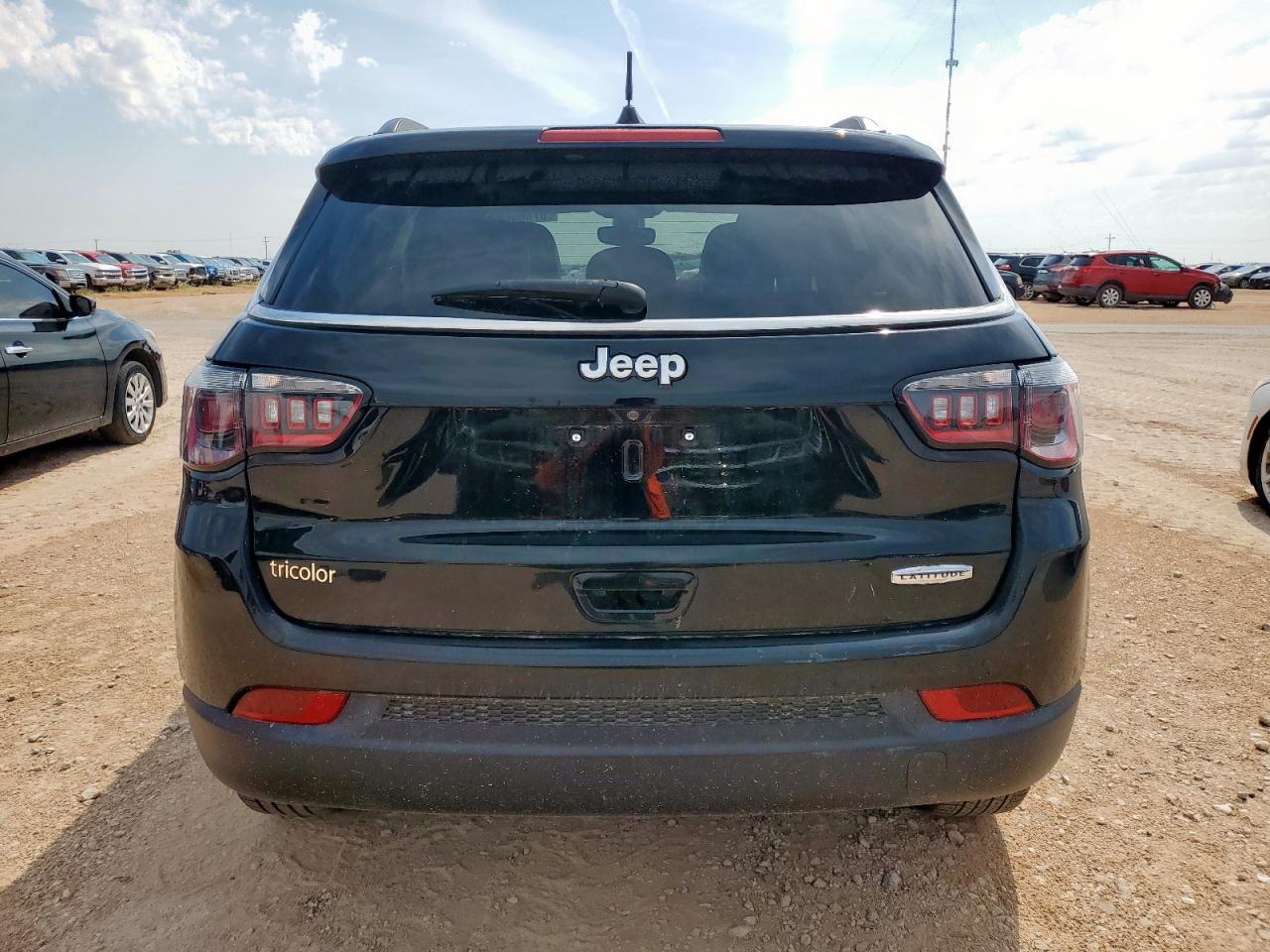 2021 Jeep Compass Latitude VIN: 3C4NJCBB8MT600437 Lot: 67866625