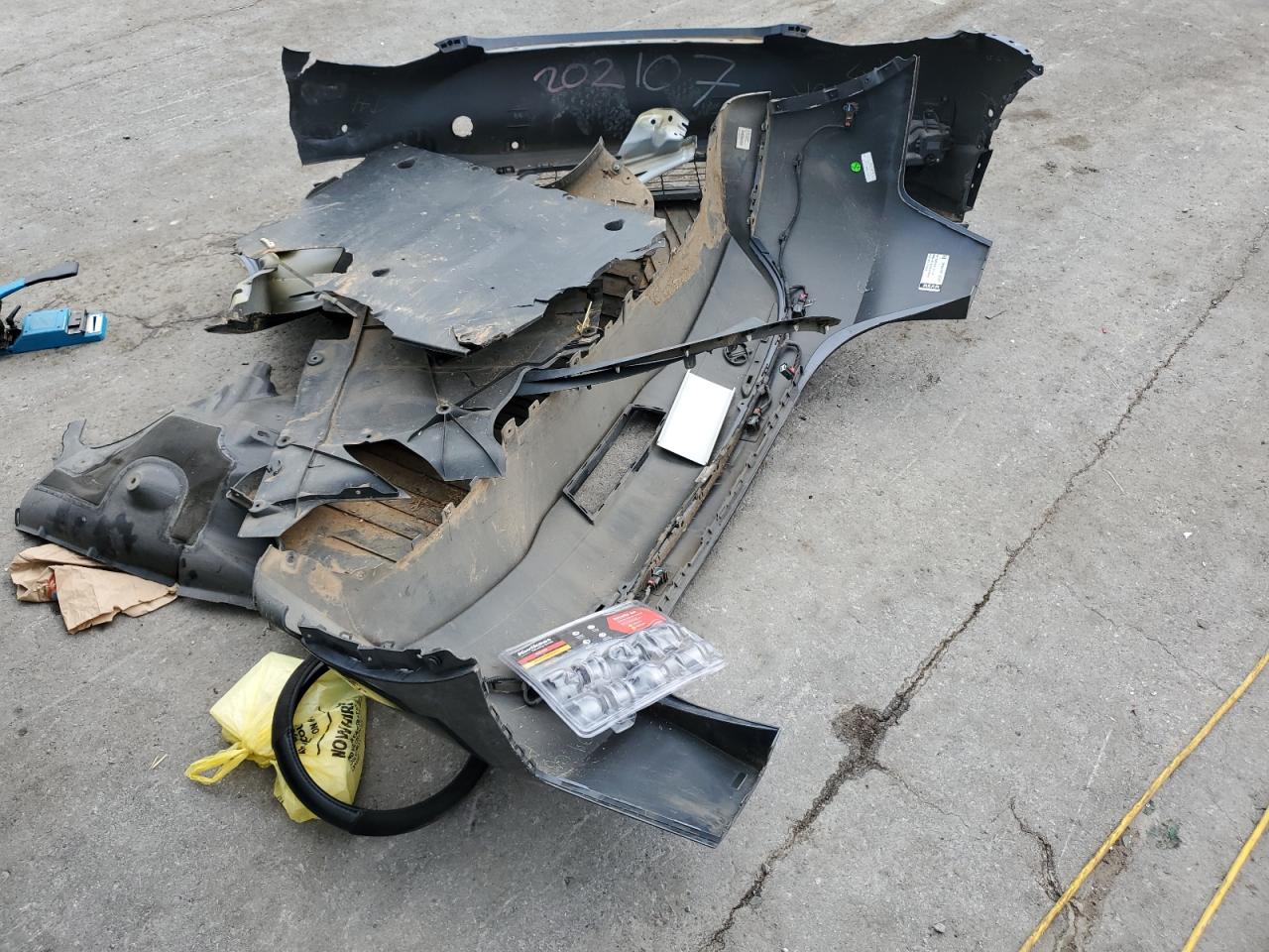 2020 Tesla Model Y VIN: 5YJYGDEE9LF021221 Lot: 68571545