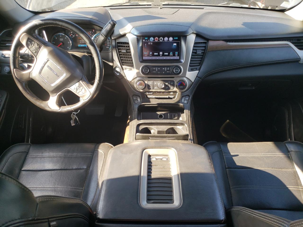 2018 GMC Yukon Denali VIN: 1GKS2CKJ1JR331777 Lot: 68567385