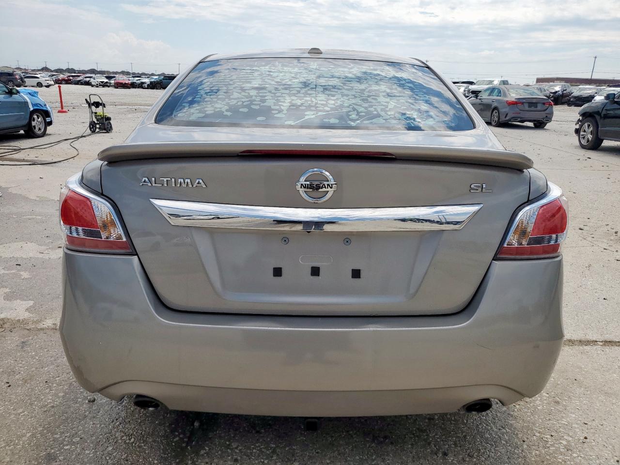 2015 Nissan Altima 2.5 VIN: 1N4AL3AP1FN339067 Lot: 70050725