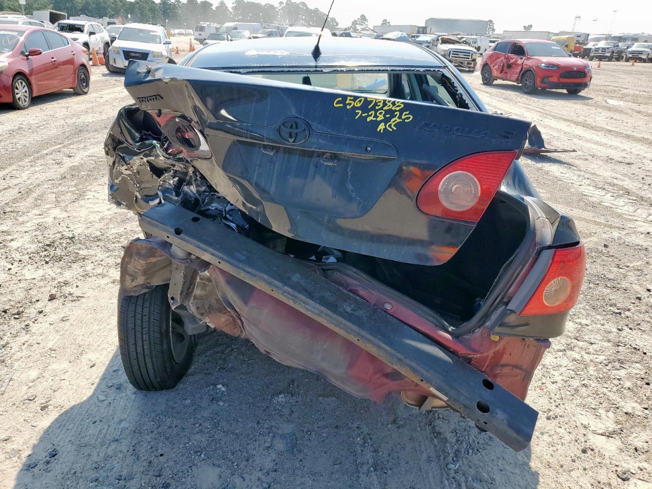 2005 Toyota Corolla Ce VIN: 1NXBR32E25Z383802 Lot: 67398085