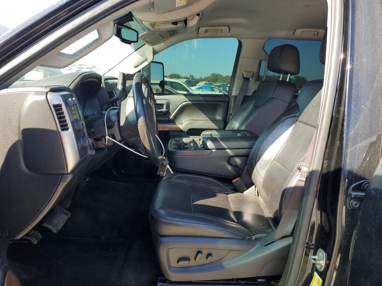 2015 Chevrolet Silverado K2500 Heavy Duty Ltz VIN: 1GC1KWE83FF677243 Lot: 70582445