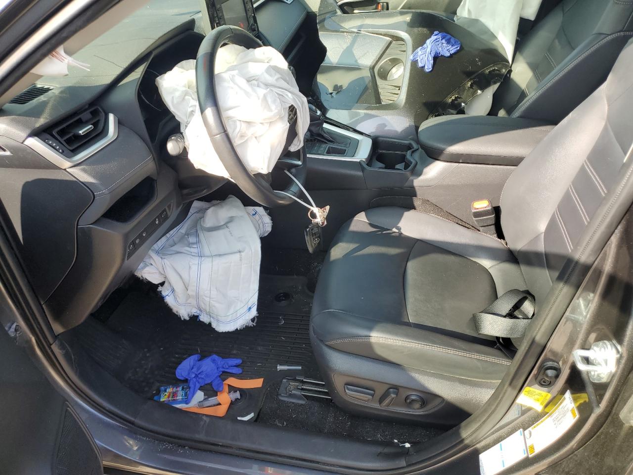 2020 Toyota Rav4 Xle Premium VIN: JTMA1RFV3LD067522 Lot: 66436665