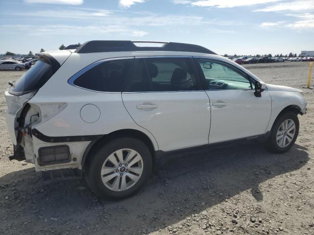  SUBARU OUTBACK 2015 White
