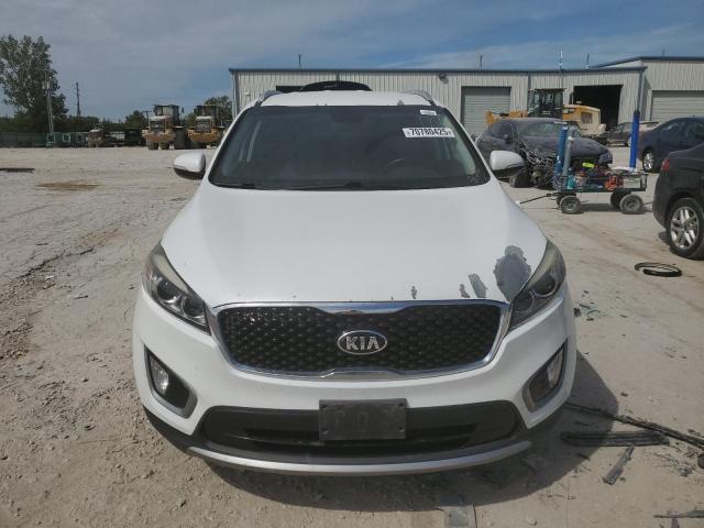 Паркетники KIA SORENTO 2016 Белы