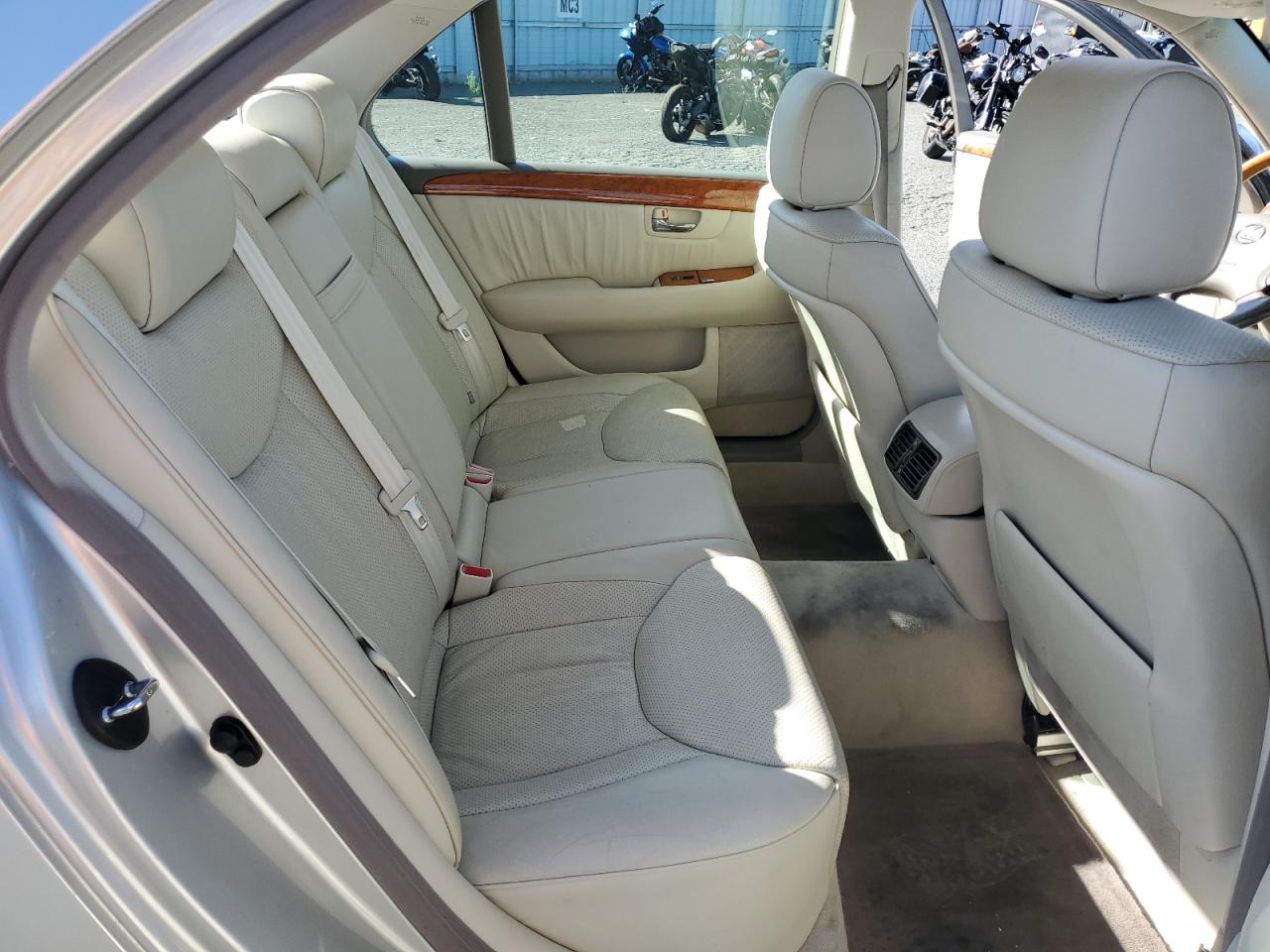 2003 Lexus Ls 430 VIN: JTHBN30F930119832 Lot: 70066205