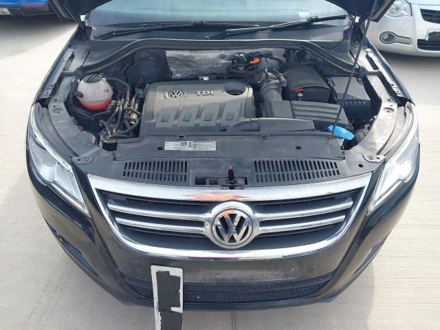 2011 VOLKSWAGEN TIGUAN MAT