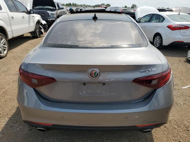  ALFA ROMEO GIULIA 2019 Серебристый