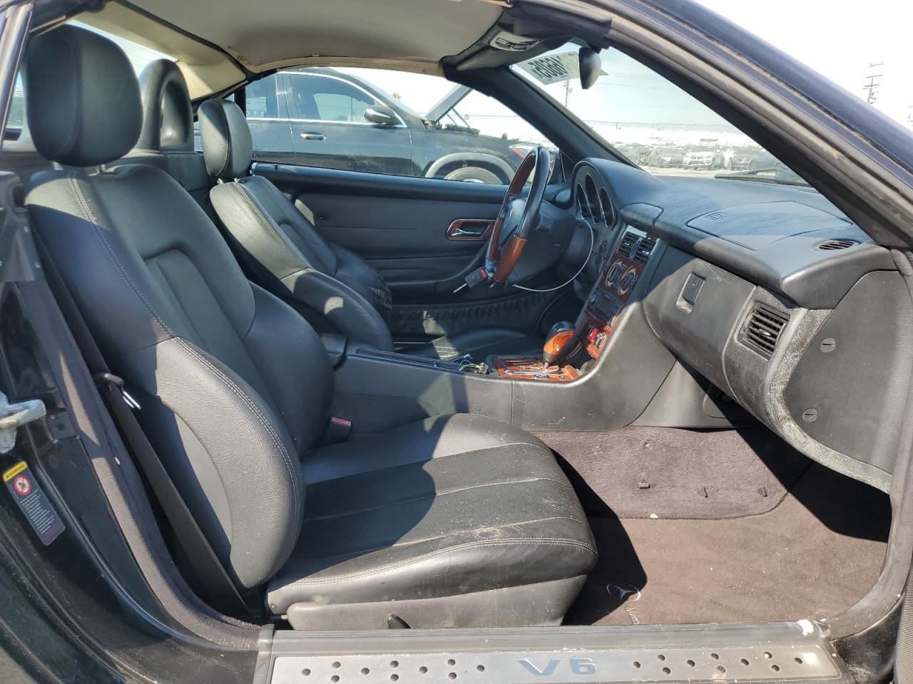 2001 Mercedes-Benz Slk 320 VIN: WDBKK65F51F227765 Lot: 67846605