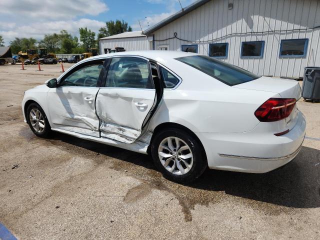  VOLKSWAGEN PASSAT 2017 Белы