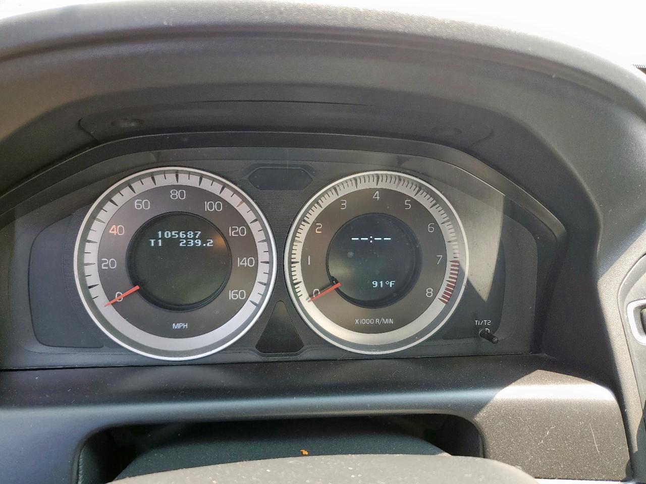 2013 Volvo Xc60 3.2 VIN: YV4952DL8D2429094 Lot: 69195235