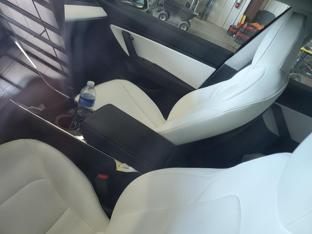 2019 Tesla Model 3 VIN: 5YJ3E1EA7KF327778 Lot: 69792855