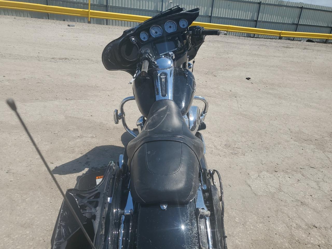 2017 Harley-Davidson Flhxs Street Glide Special VIN: 1HD1KRC19HB637443 Lot: 68548515