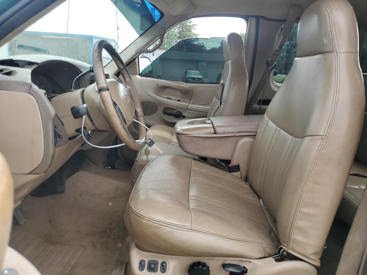 1998 Ford F150 VIN: 1FTRX18L5WNB23716 Lot: 69208135