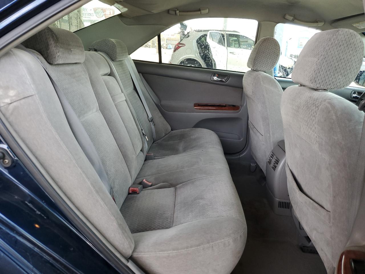 2003 Toyota Camry Le VIN: 4T1BE32K43U238484 Lot: 69791035