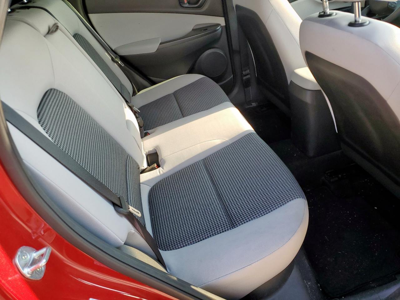 2022 Hyundai Kona Sel VIN: KM8K22AB6NU765739 Lot: 69652685