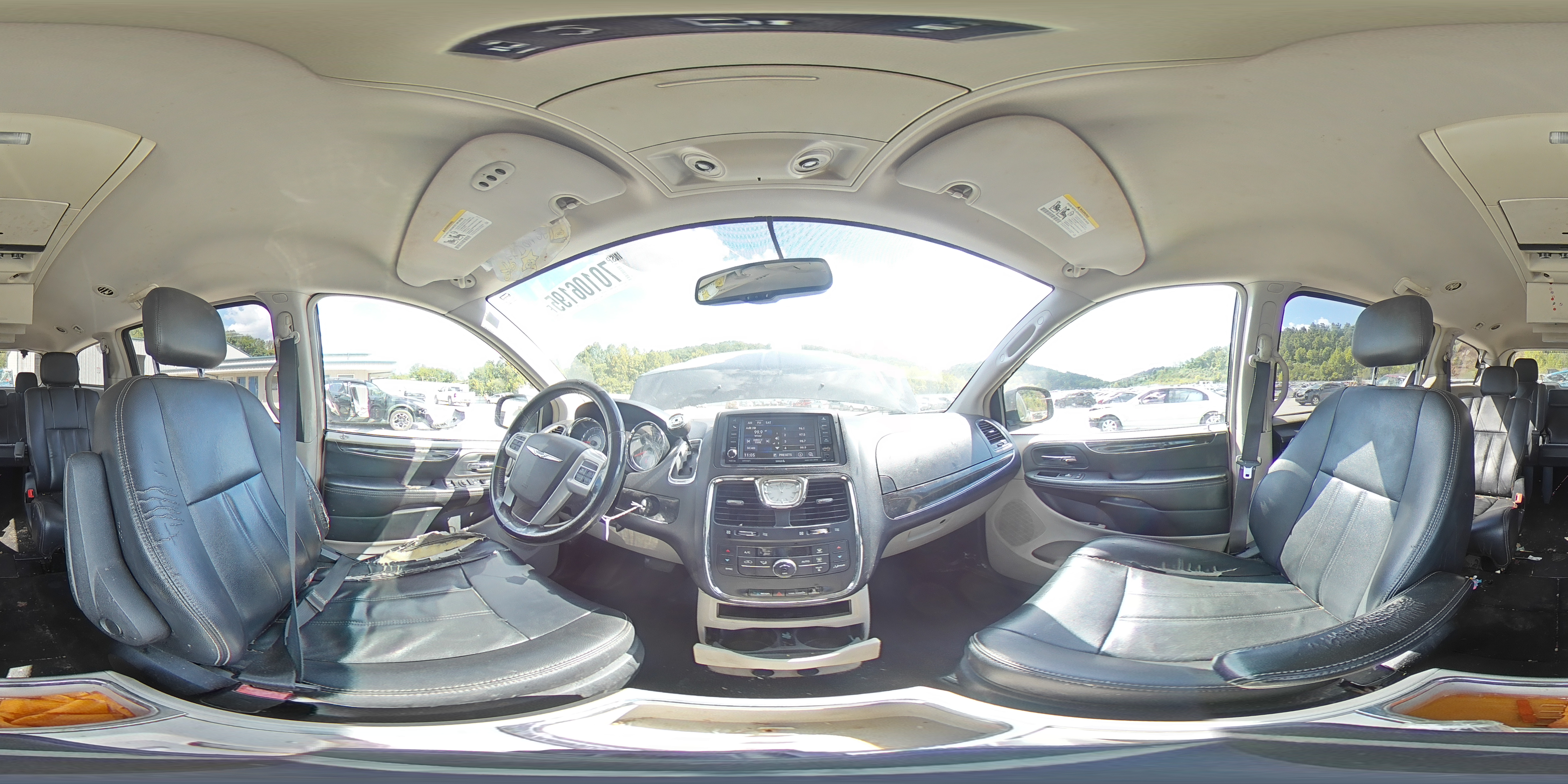 2014 Chrysler Town & Country Touring VIN: 2C4RC1BG8ER363240 Lot: 70106195