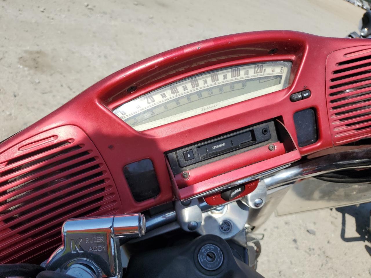 2000 Yamaha Xvz13 Tf VIN: JYAVP04EXYA003805 Lot: 68264355