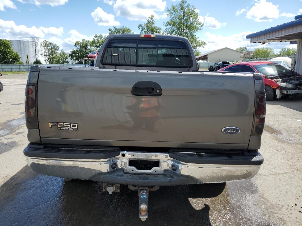 2004 Ford F250 Super Duty VIN: 1FTNX21P94ED40006 Lot: 70182455
