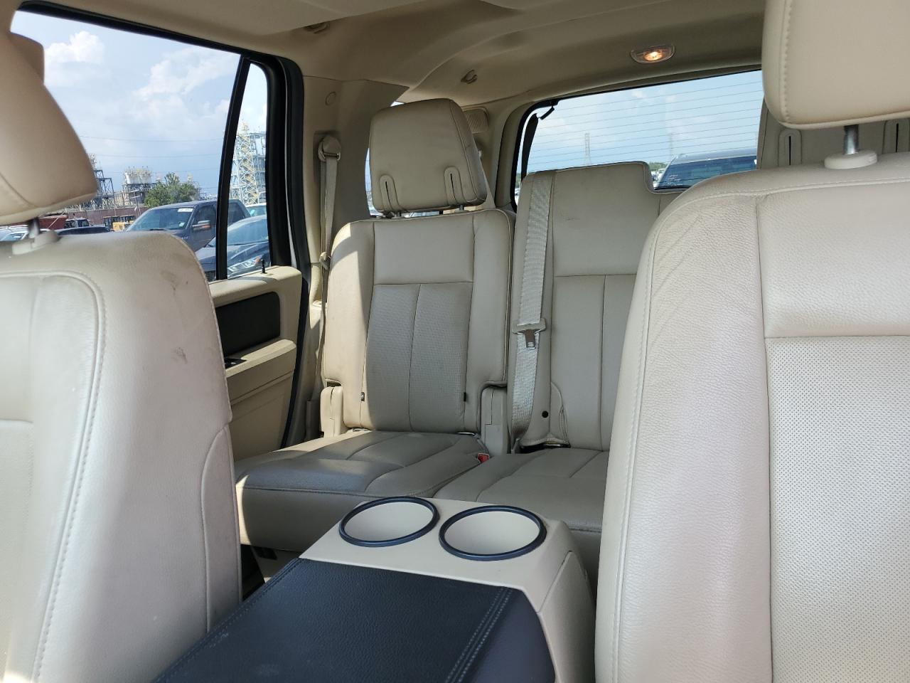 2015 Ford Expedition Xlt VIN: 1FMJU1HT1FEF32961 Lot: 69435645