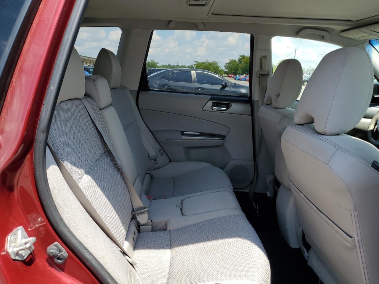 2011 Subaru Forester 2.5X Premium VIN: JF2SHADCXBH742469 Lot: 68149205