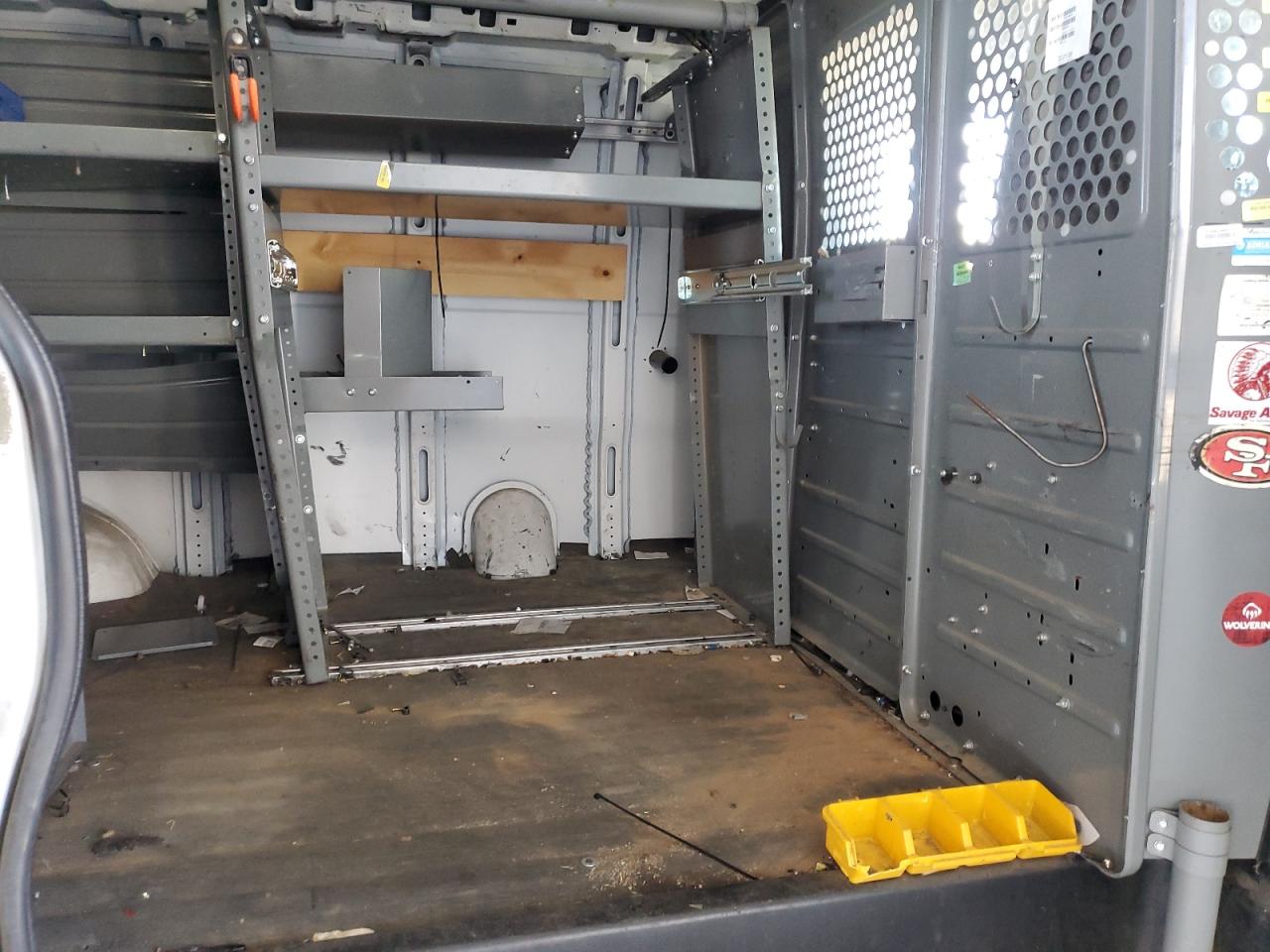 2016 Chevrolet Express G2500 VIN: 1GCWGAFF9G1198640 Lot: 80037105