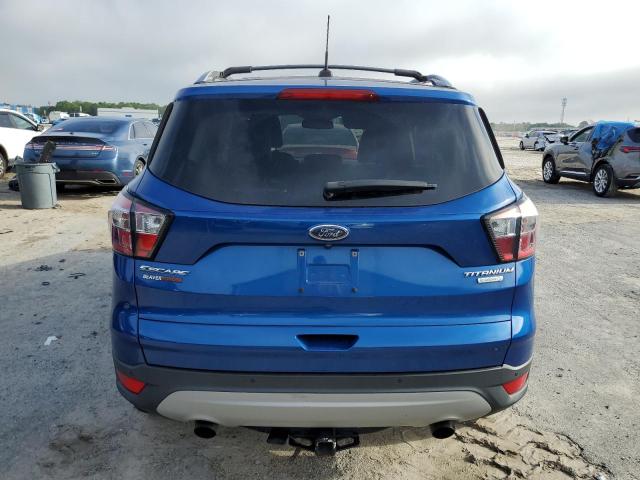  FORD ESCAPE 2017 Granatowy