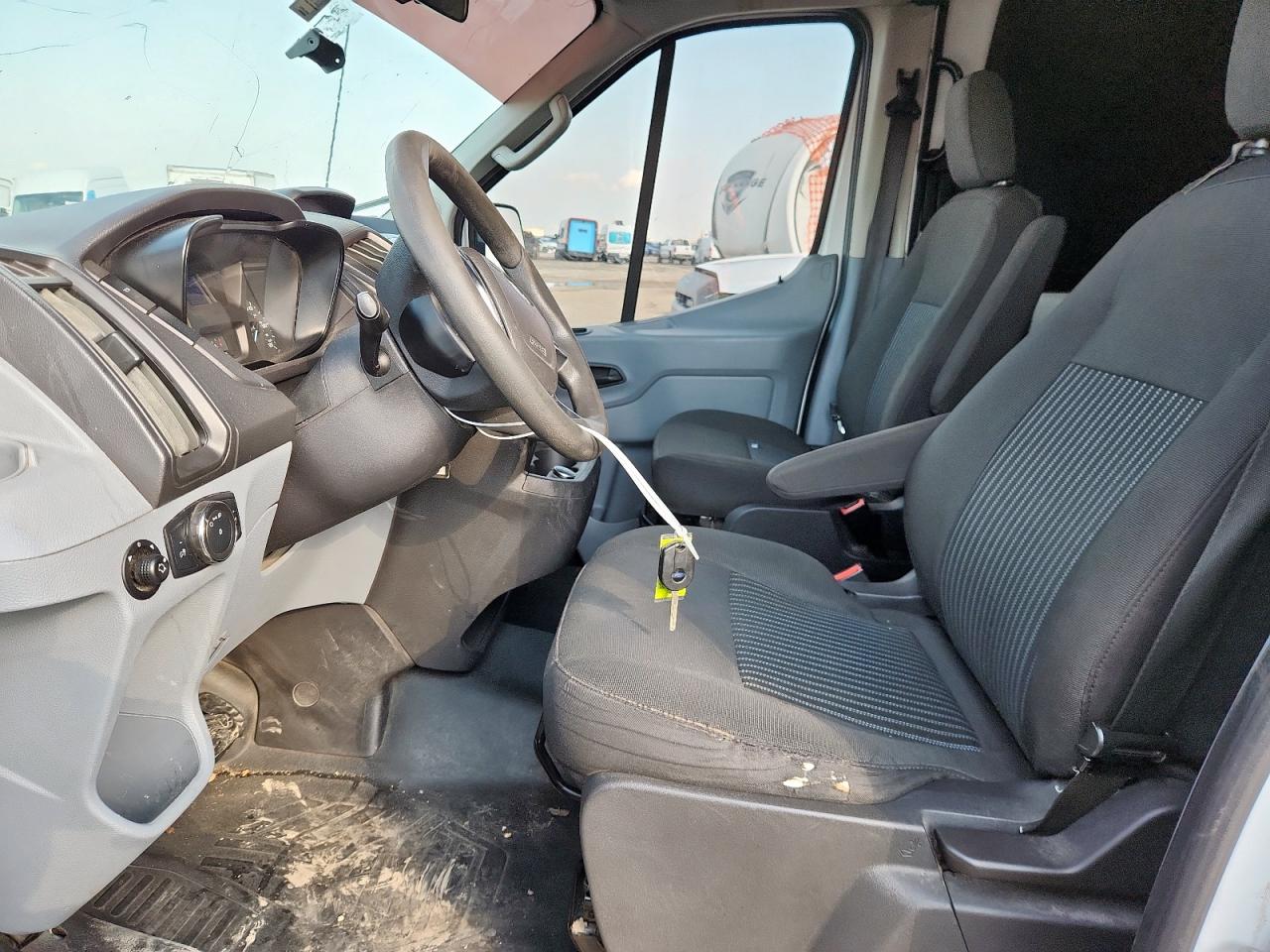 2019 Ford Transit T-250 VIN: 1FTYR2CMXKKB07924 Lot: 70838795