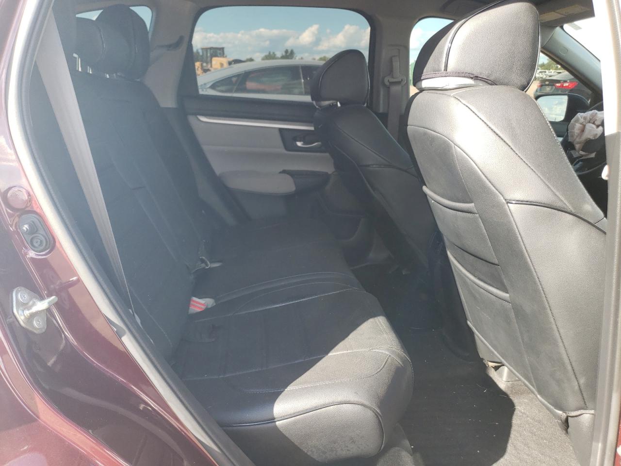 2019 Honda Cr-V Lx VIN: 2HKRW6H39KH233761 Lot: 70636085